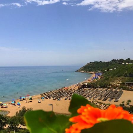 Appartamenti E Stanze Onde Blu Le Castella  Exterior foto